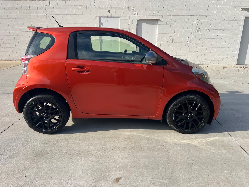 2015 Scion IQ Image 7