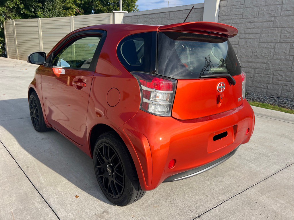 2015 Scion IQ Image 18