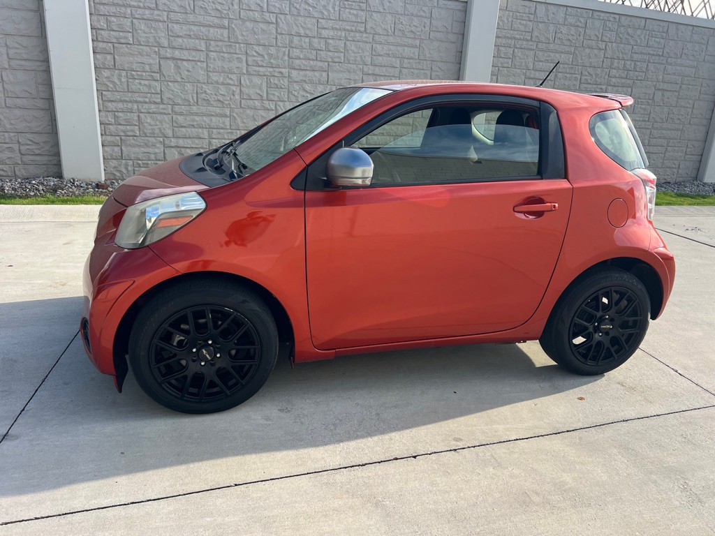 2015 Scion IQ Image 19