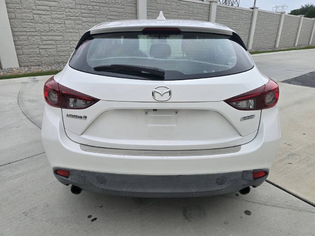 2016 Mazda Mazda3 Image 10