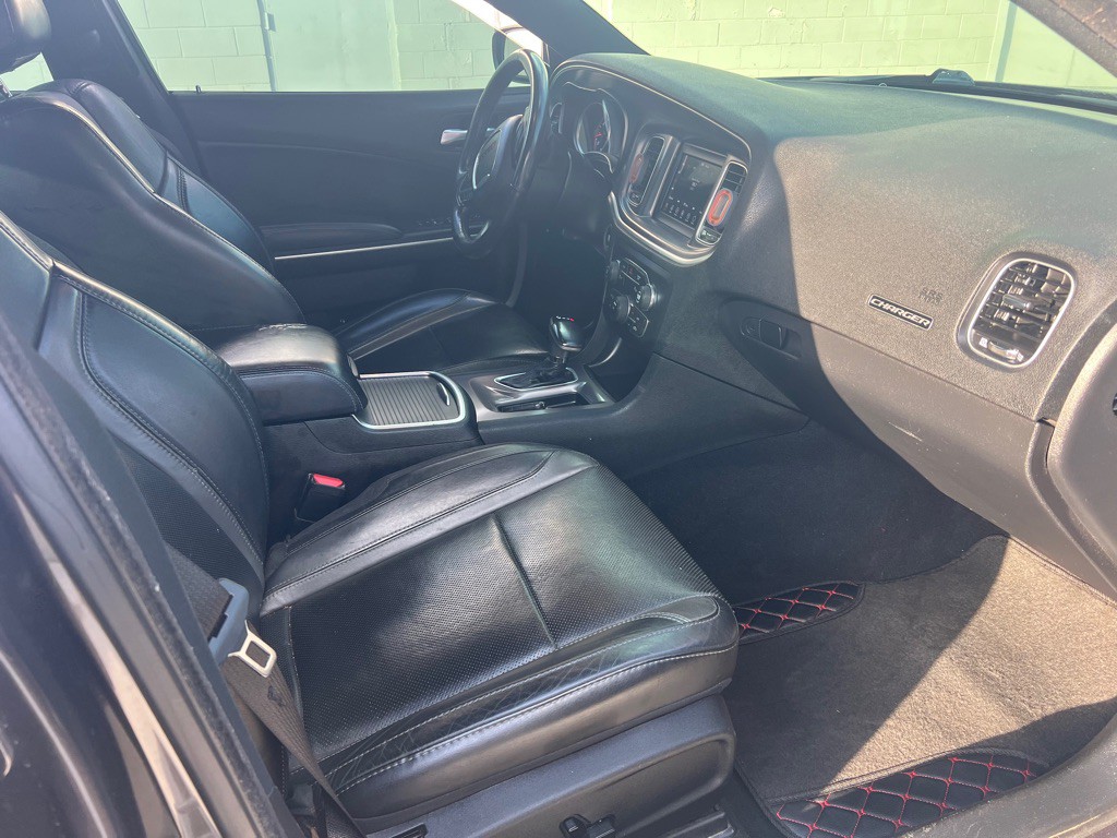 2019 Dodge Charger Image 17