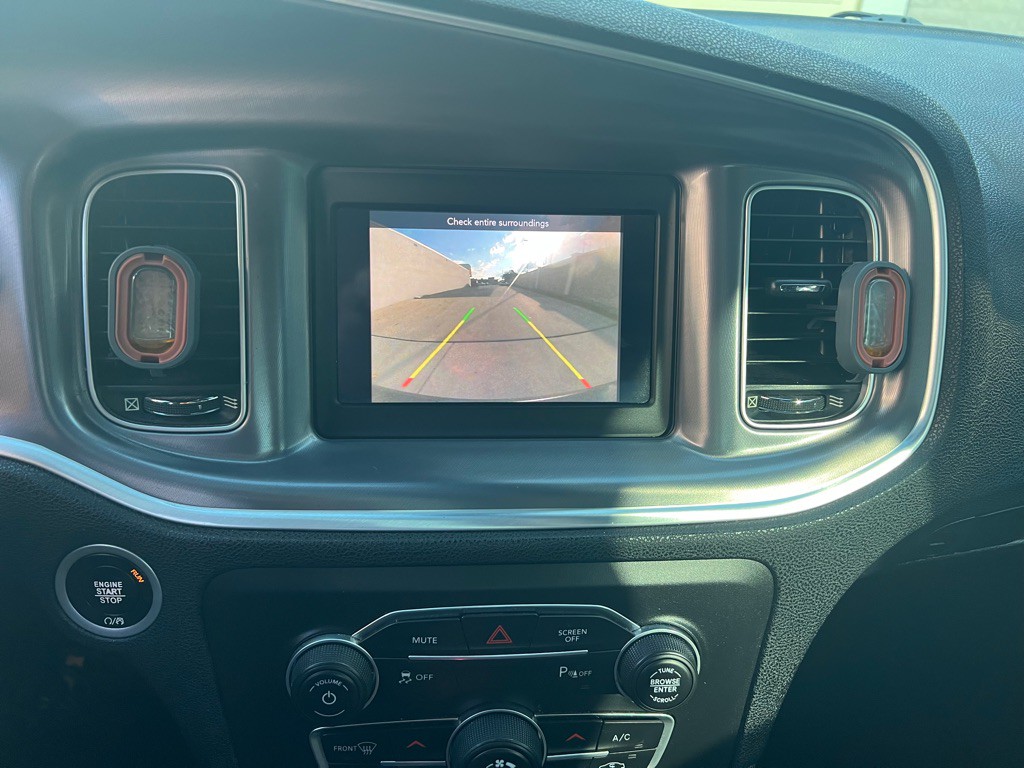 2019 Dodge Charger Image 18