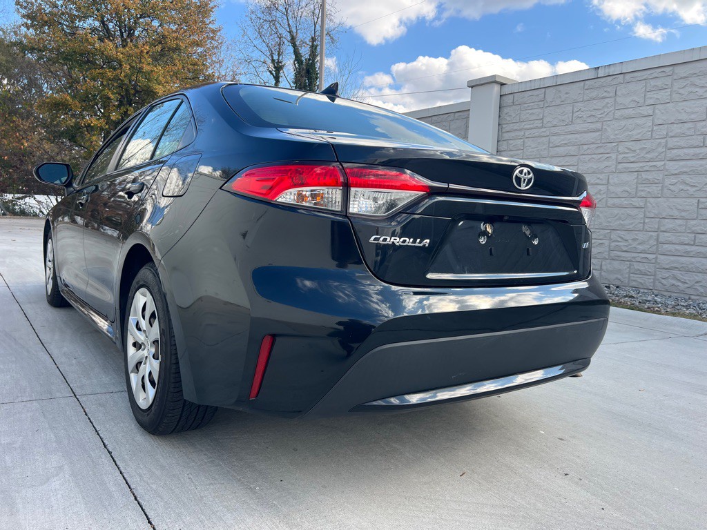 2021 Toyota Corolla Image 18