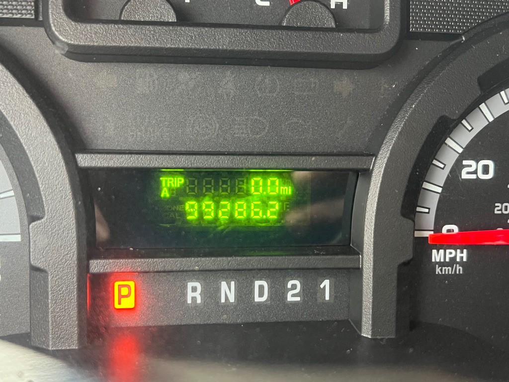 2012 Ford Econoline Image 16