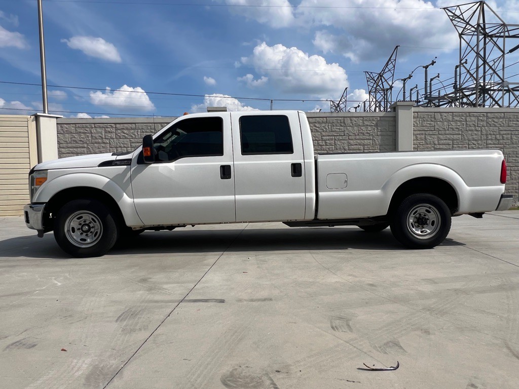 2016 Ford F-350 Image 3