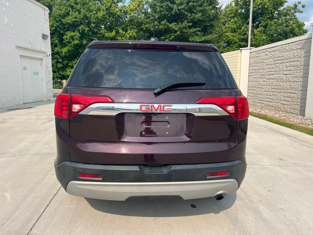 2018 GMC Acadia Image 4