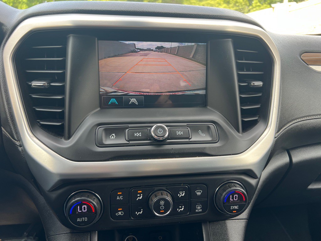 2018 GMC Acadia Image 14