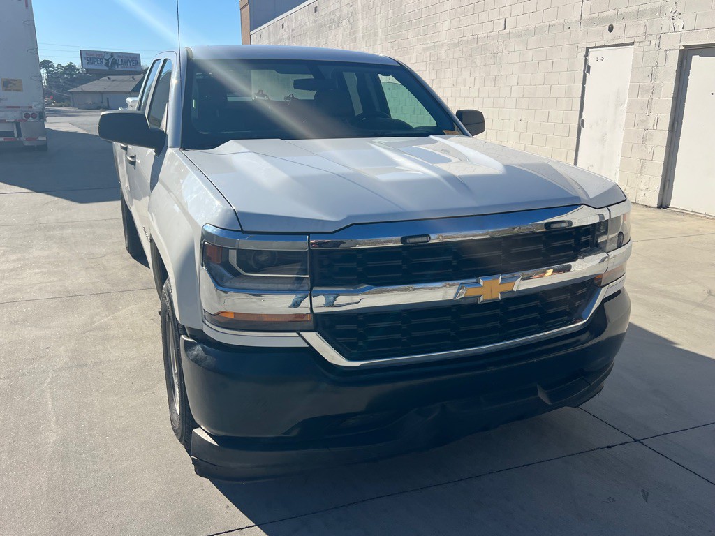 2018 Chevrolet Silverado 1500 Image 6