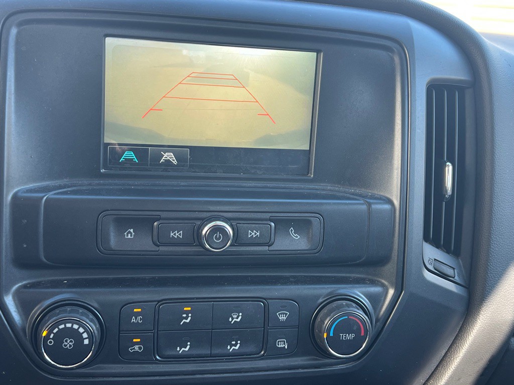 2018 Chevrolet Silverado 1500 Image 9