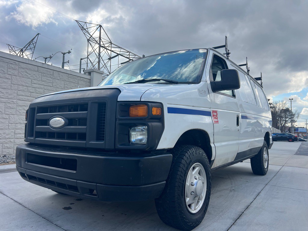 2014 Ford Econoline Image 11