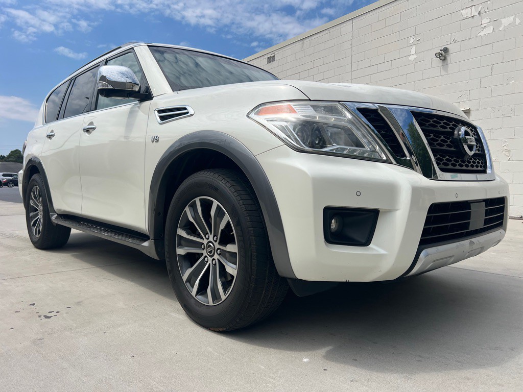 2017 Nissan Armada Image 7