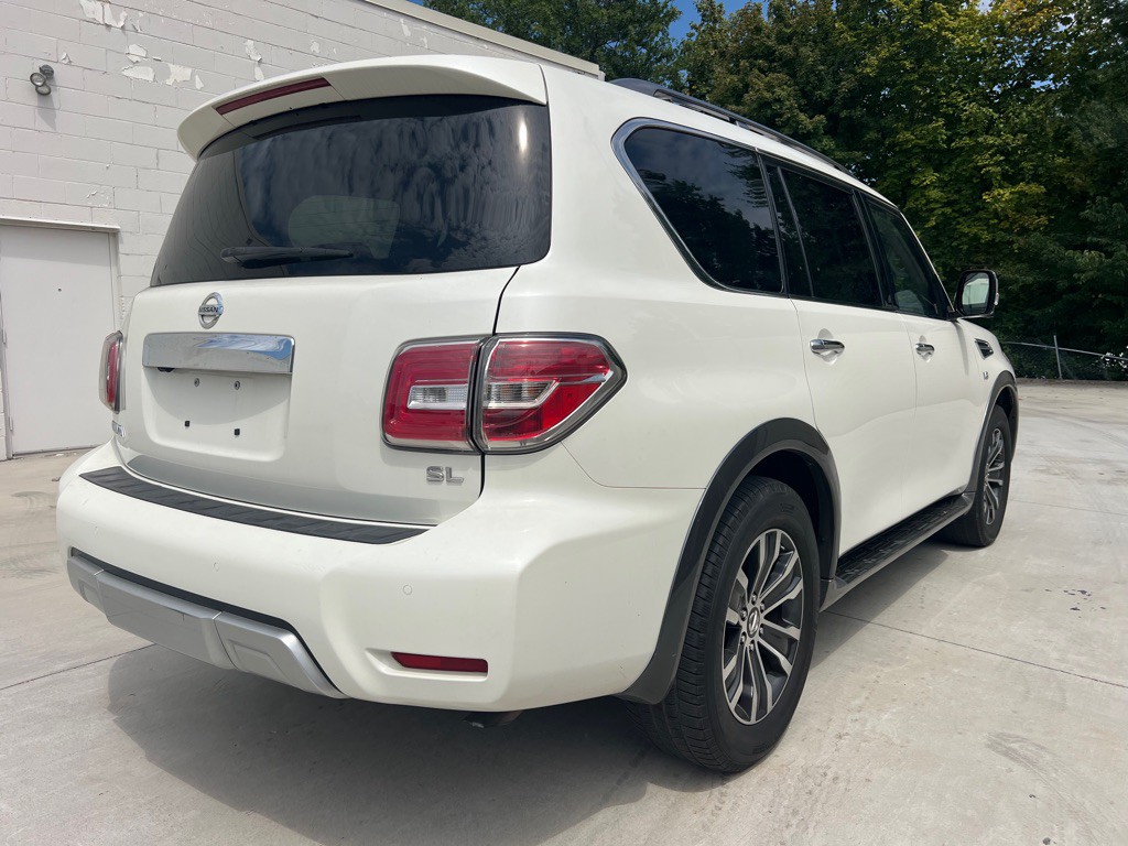 2017 Nissan Armada Image 34