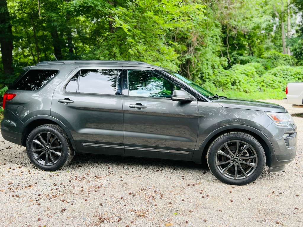 2018 Ford Explorer Image 4