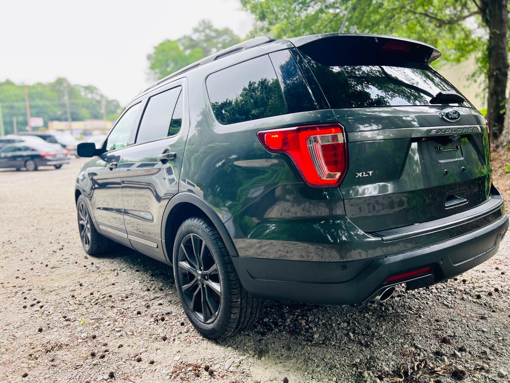 2018 Ford Explorer Image 23