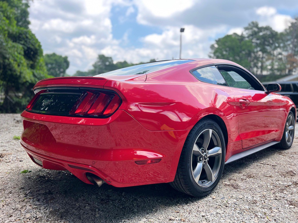 2016 Ford Mustang Image 3