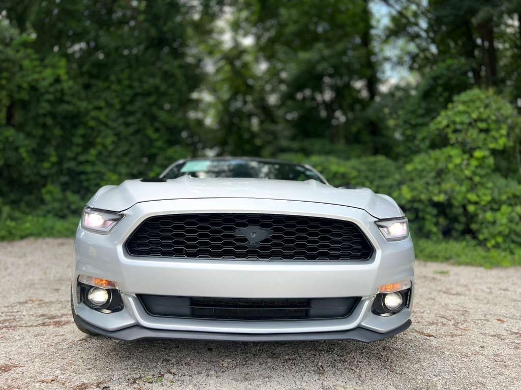 2015 Ford Mustang Image 3