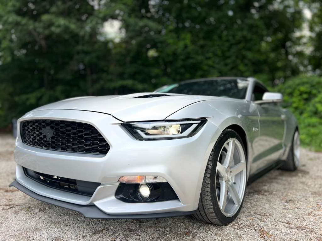 2015 Ford Mustang Image 28