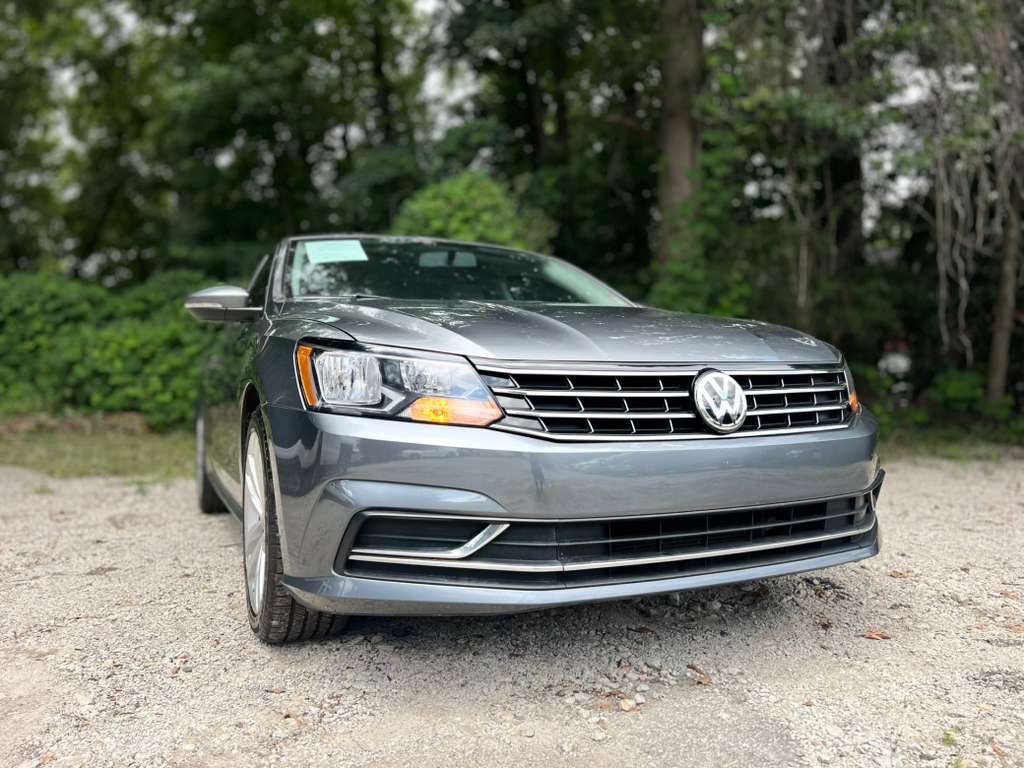 2019 Volkswagen Passat Image 17