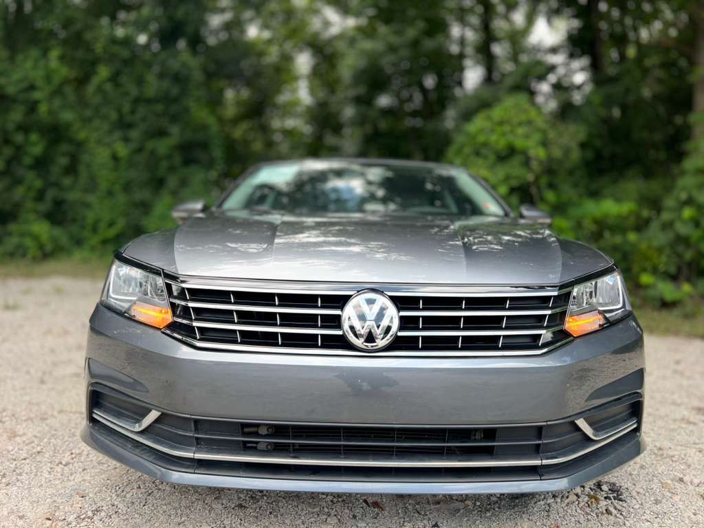 2019 Volkswagen Passat Image 23