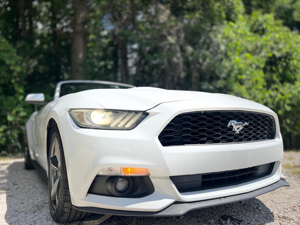 2015 Ford Mustang Image 11