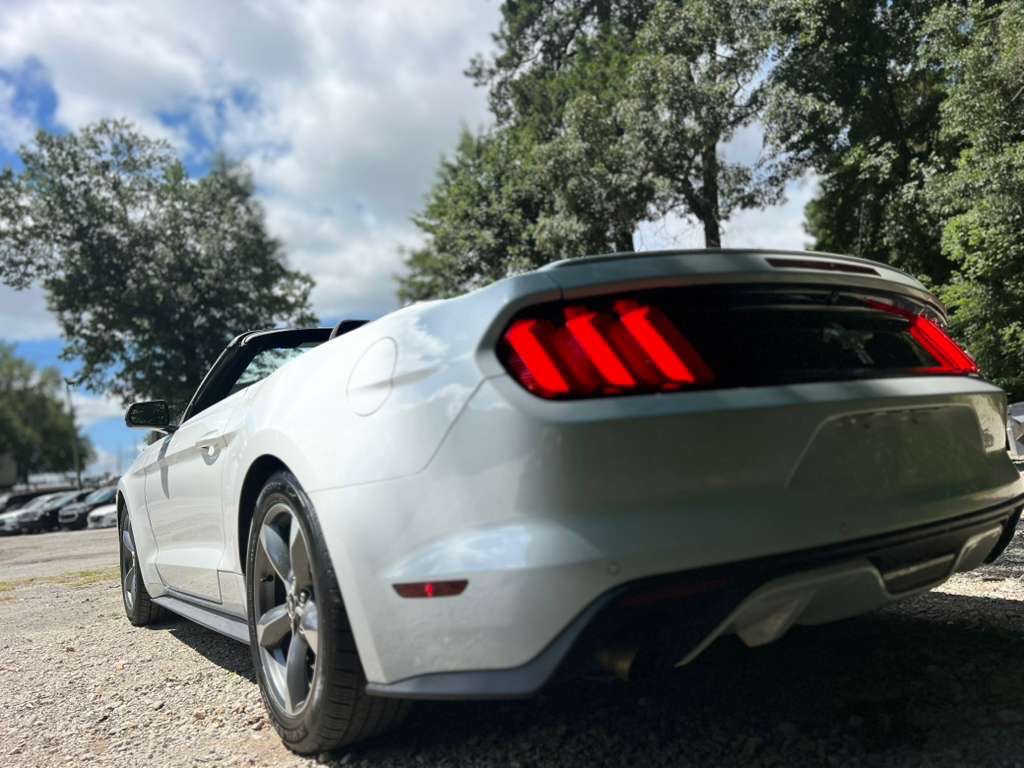 2015 Ford Mustang Image 33
