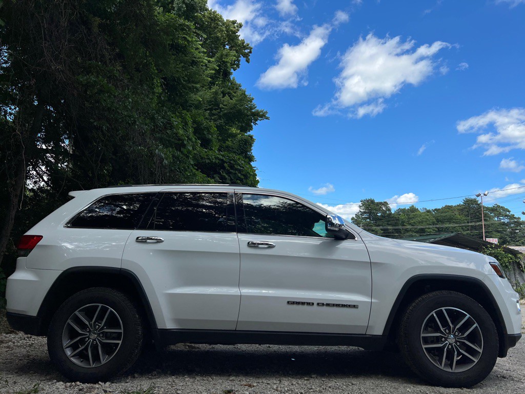2018 Jeep Grand Cherokee Image 7