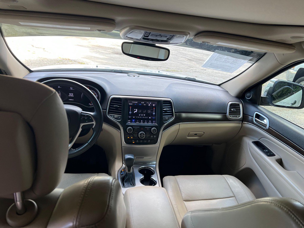 2018 Jeep Grand Cherokee Image 11