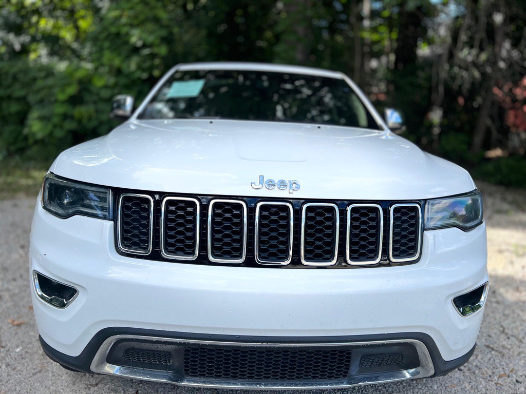 2018 Jeep Grand Cherokee Image 13