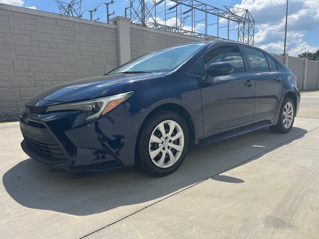 2023 Toyota Corolla Image 13