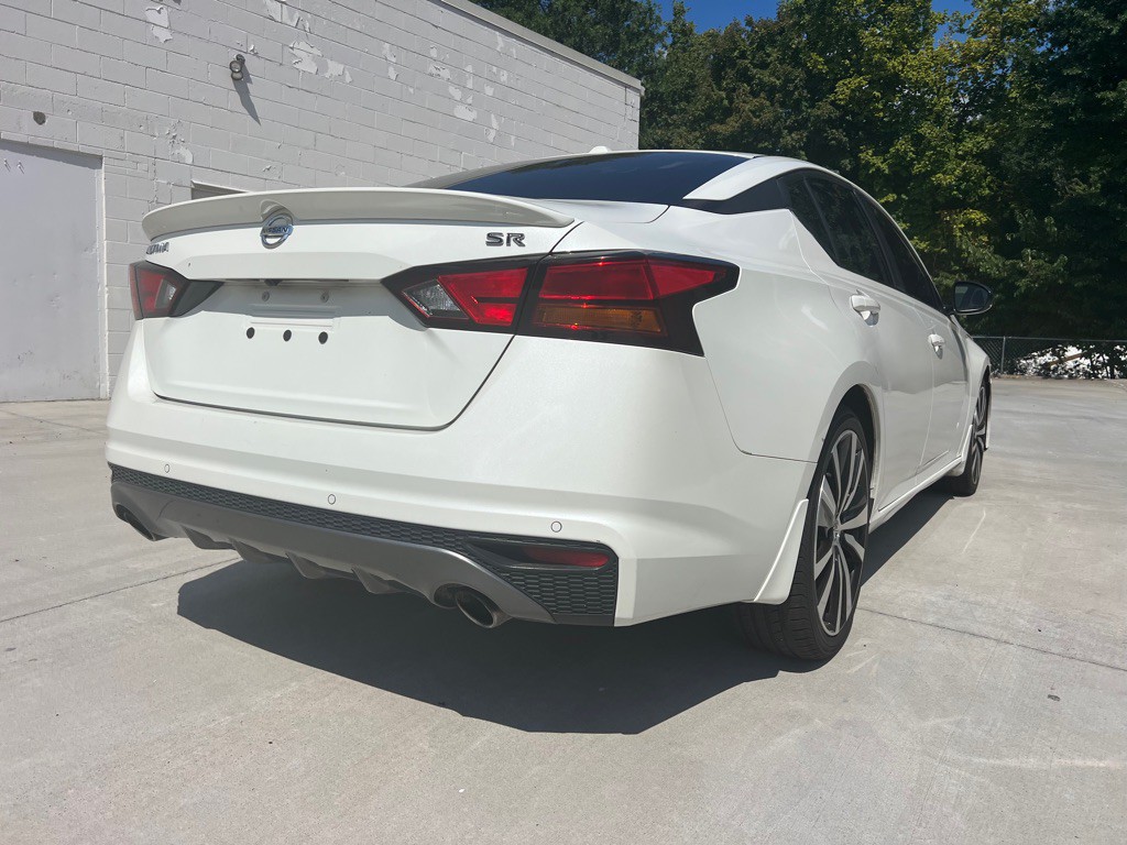 2020 Nissan Altima Image 5