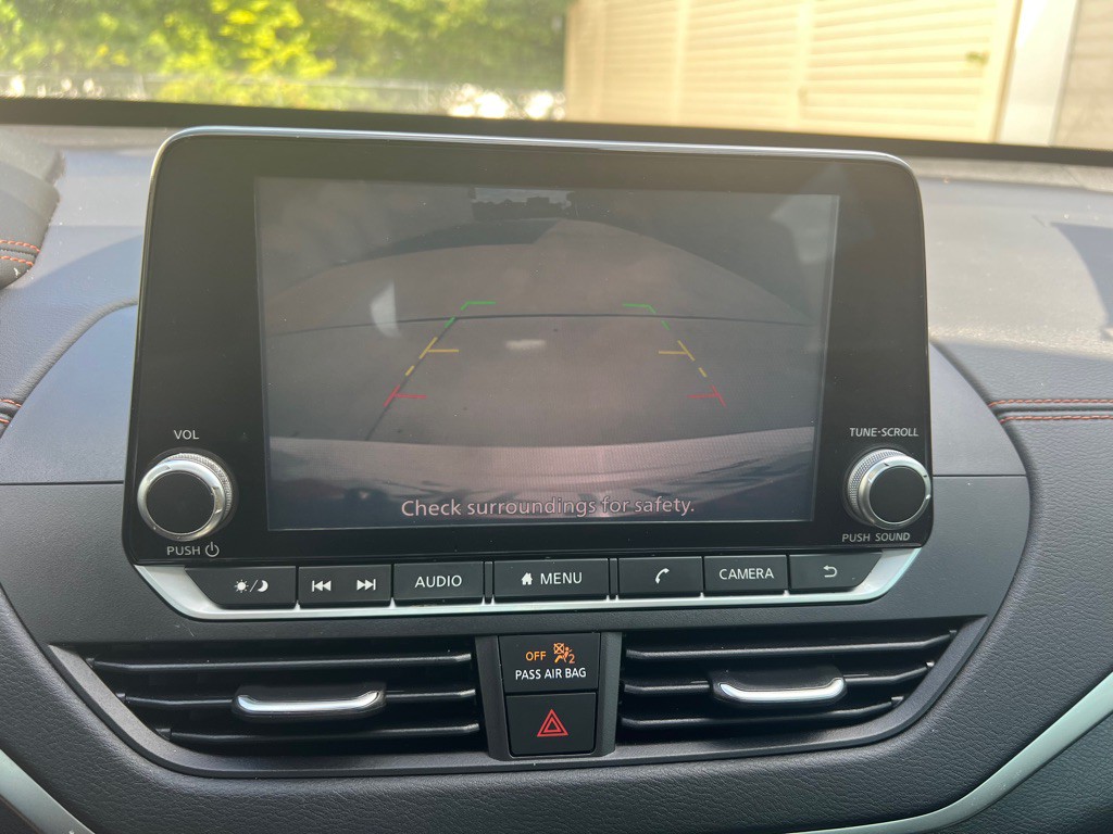 2020 Nissan Altima Image 13