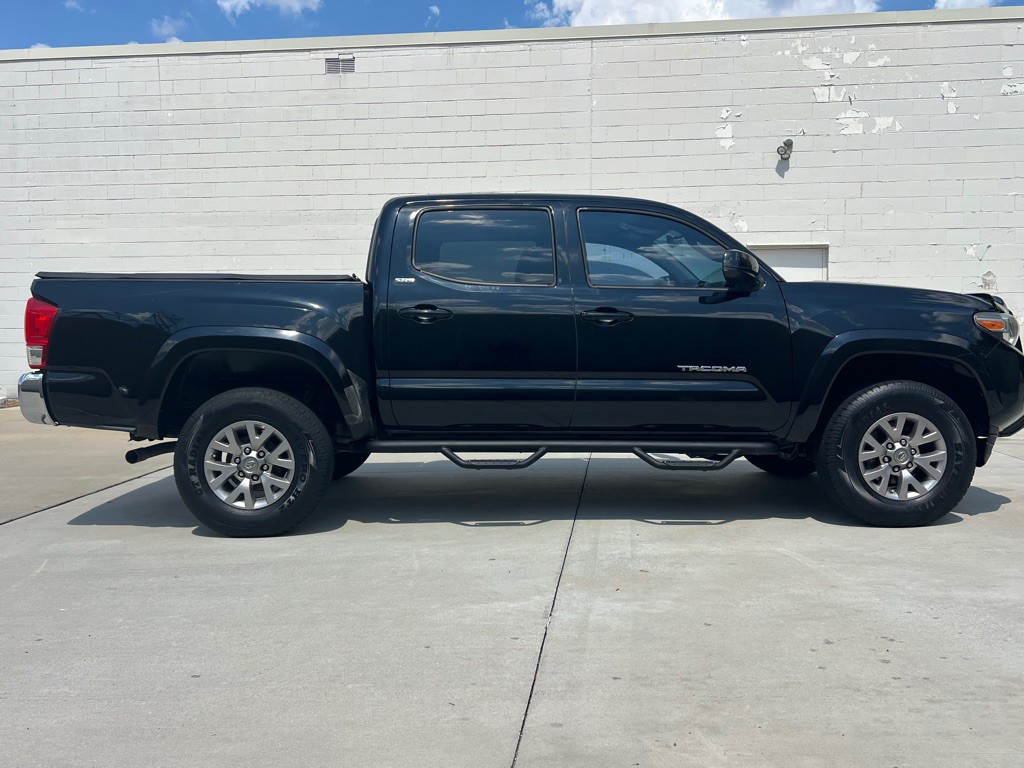 2016 Toyota Tacoma Image 7