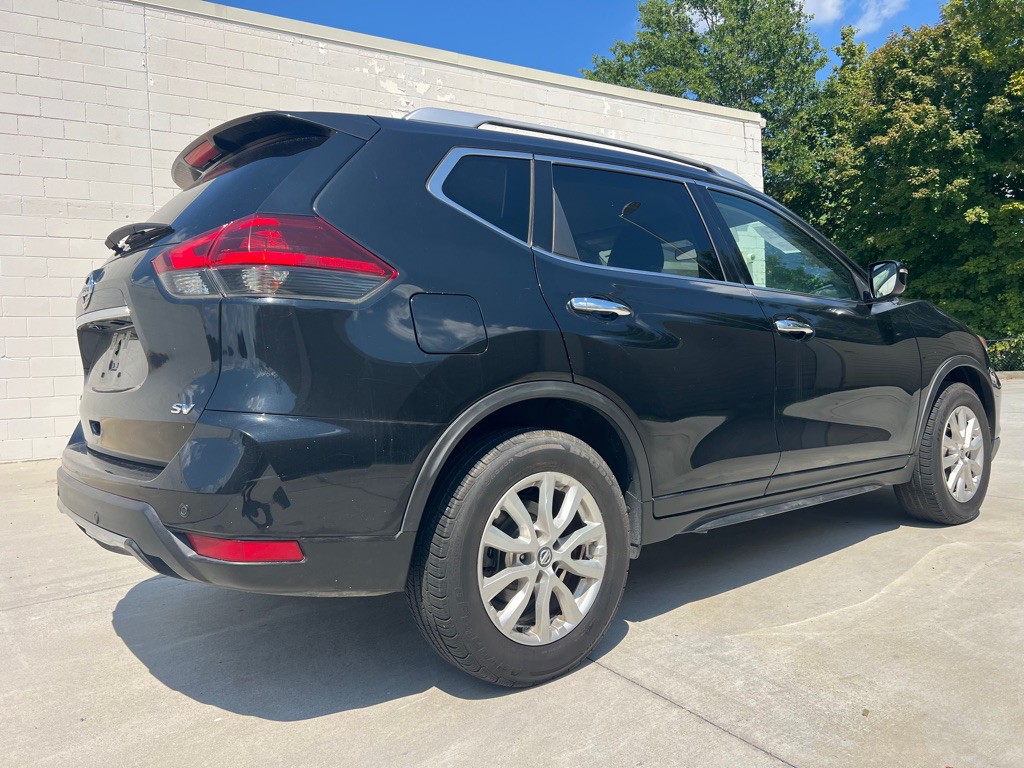 2020 Nissan Rogue Image 3