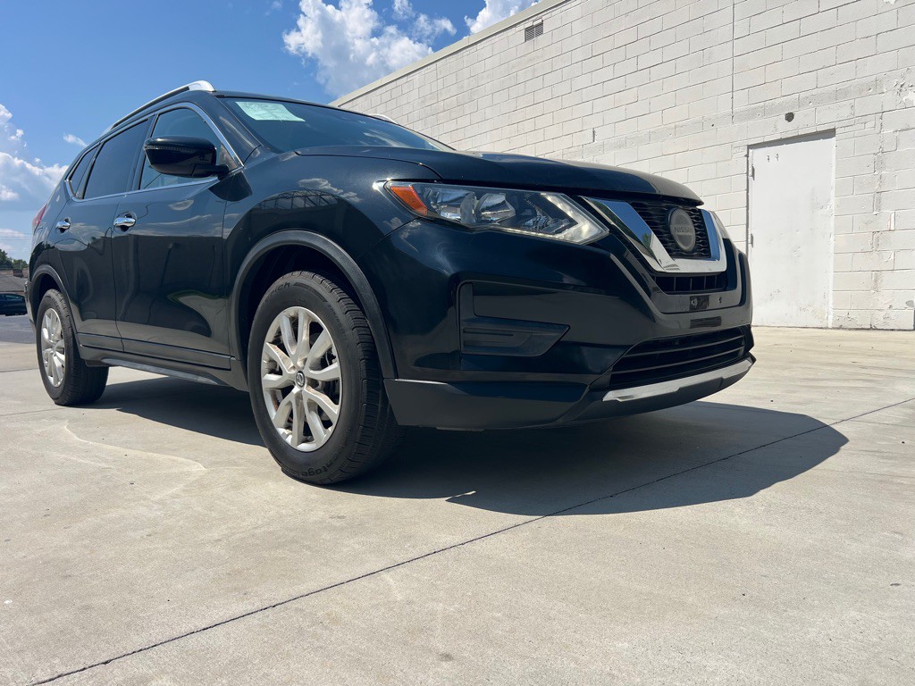 2020 Nissan Rogue Image 6