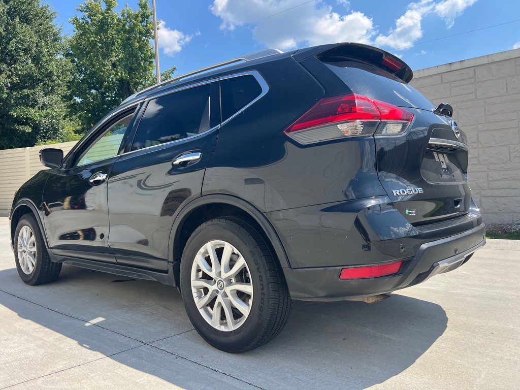 2020 Nissan Rogue Image 13