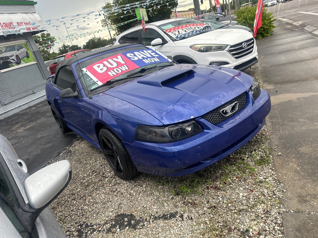2003 Ford Mustang Image 2