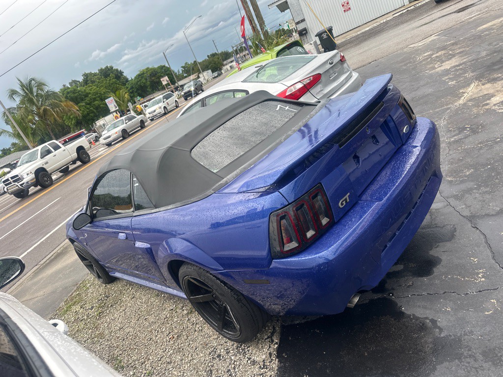 2003 Ford Mustang Image 6