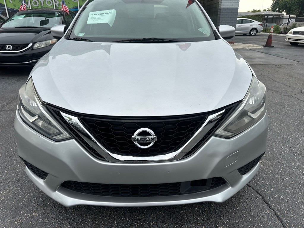 2018 Nissan Sentra Image 4