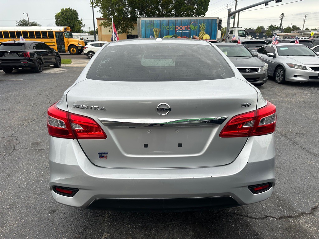 2018 Nissan Sentra Image 6