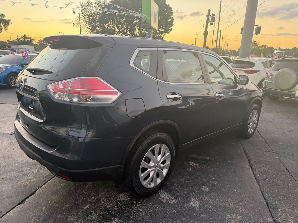2016 Nissan Rogue Image 5
