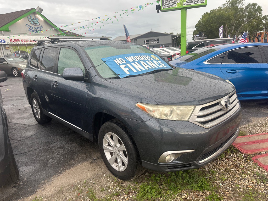 2012 Toyota Highlander Image 5