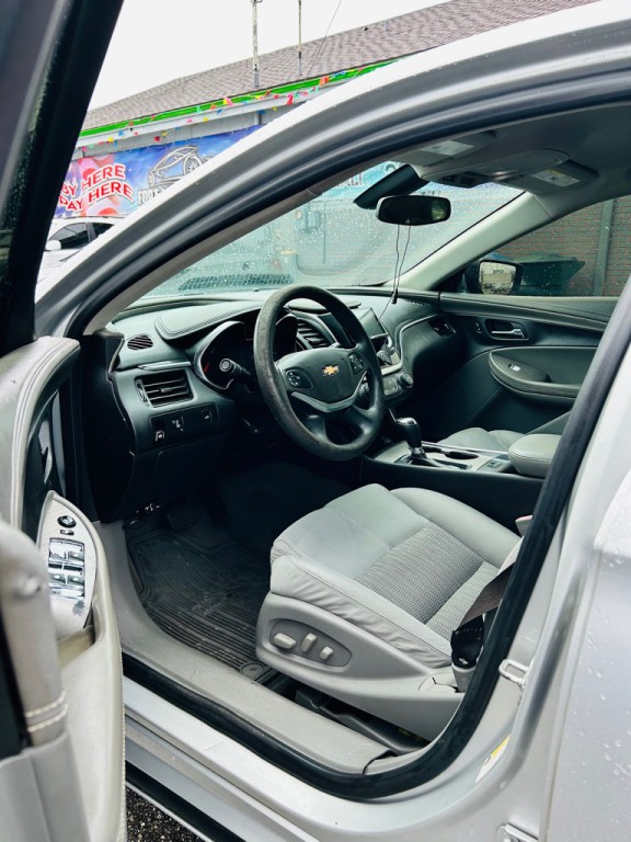 2016 Chevrolet Impala Image 6