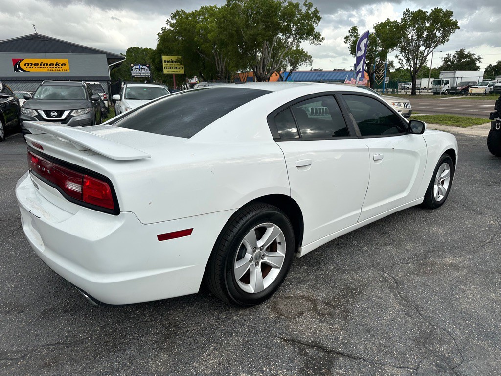 2013 Dodge Charger Image 3