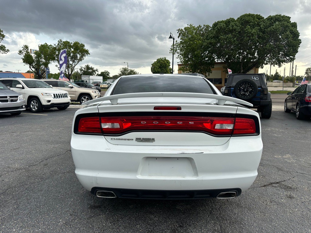2013 Dodge Charger Image 5