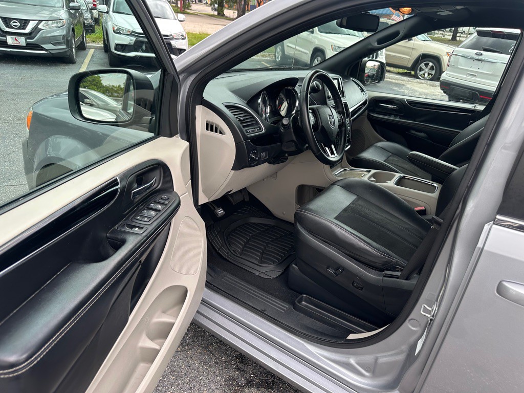 2019 Dodge Grand Caravan Image 8