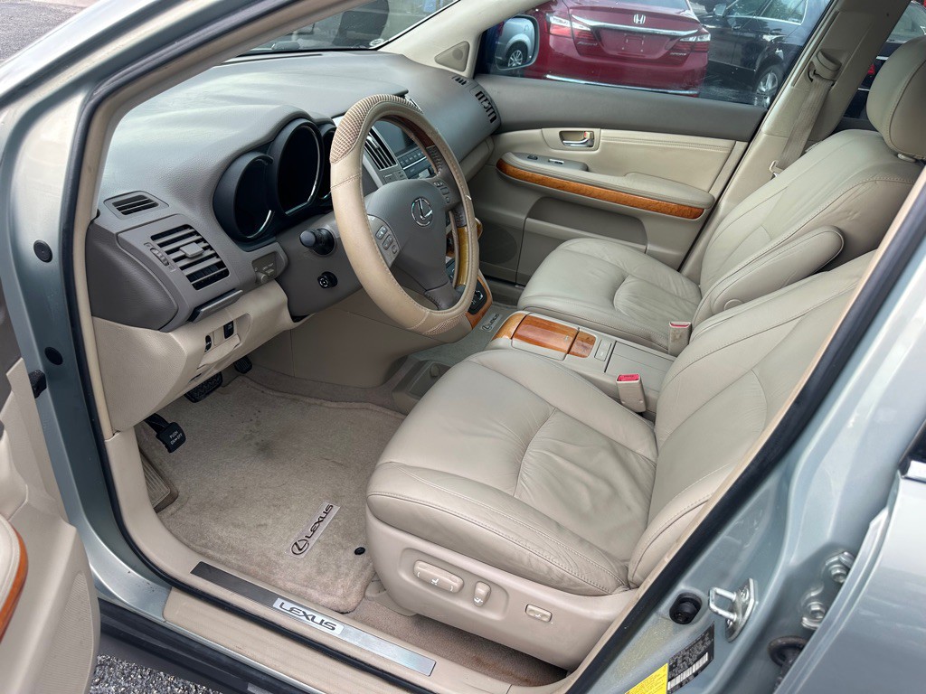 2007 Lexus RX Image 8