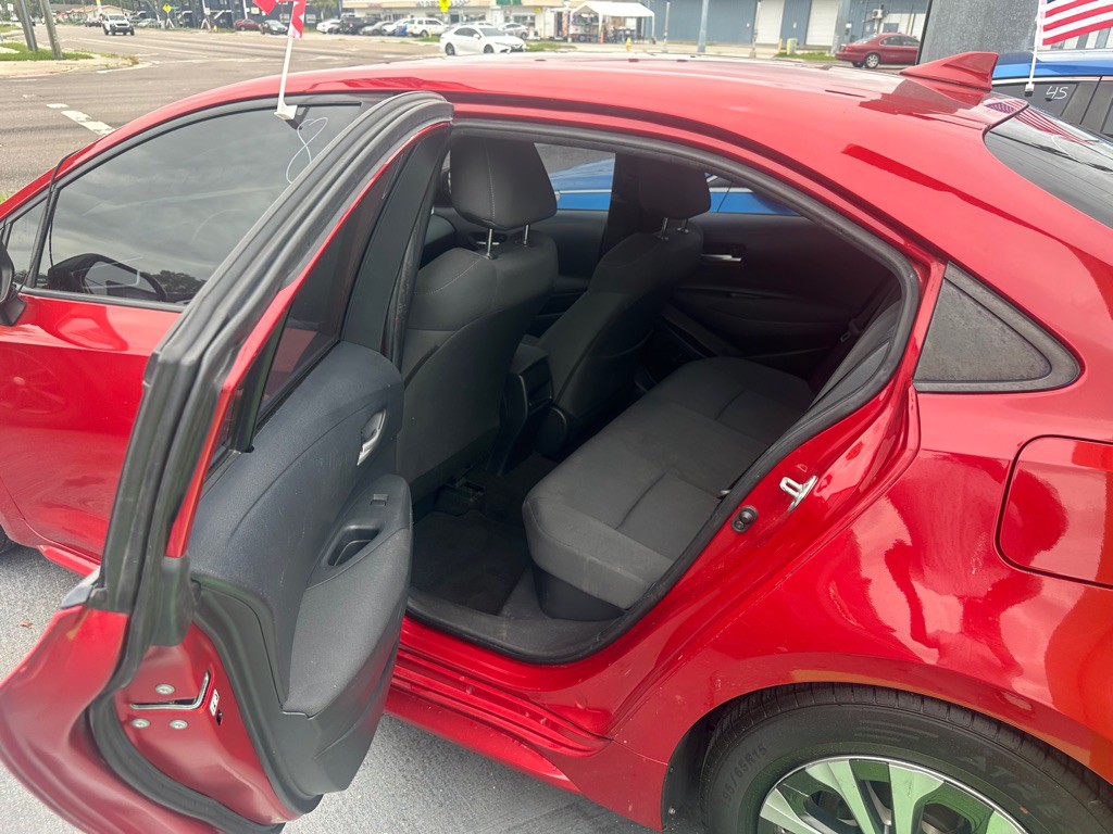 2021 Toyota Corolla Image 3