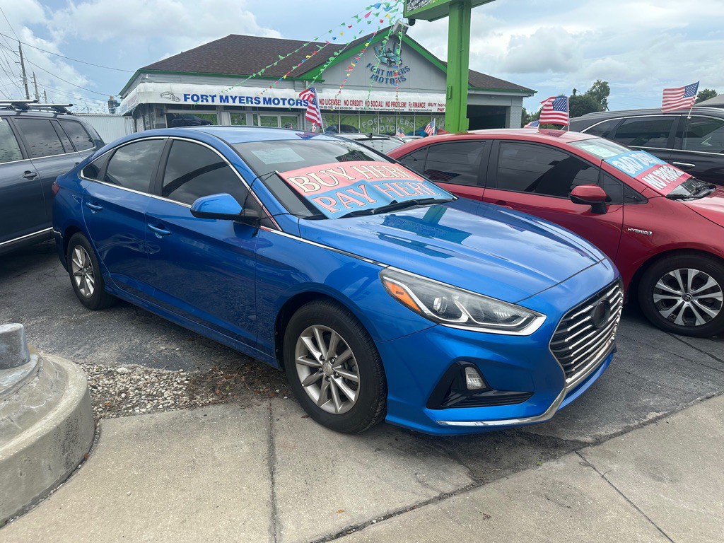 2018 Hyundai Sonata Image 2
