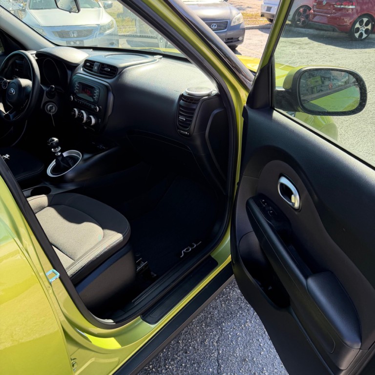 2016 Kia Soul Image 4