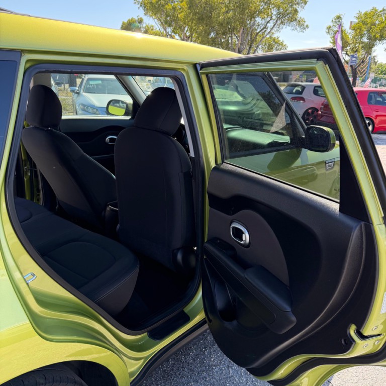 2016 Kia Soul Image 5